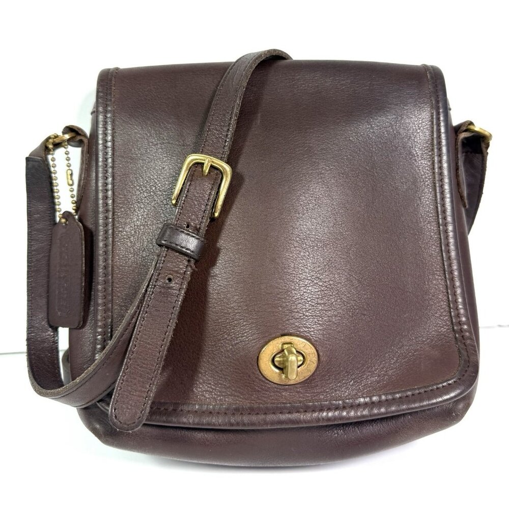 Vintage COACH Legacy Companion Flap Crossbody Brown Leather Turn Lock 9076
